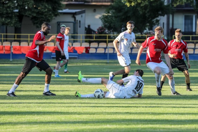 Orzeł Piaski Wielkie podczas przedsezonowego sparingu