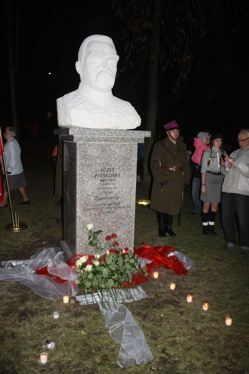 Pomnik Piłsudskiego w Zawierciu