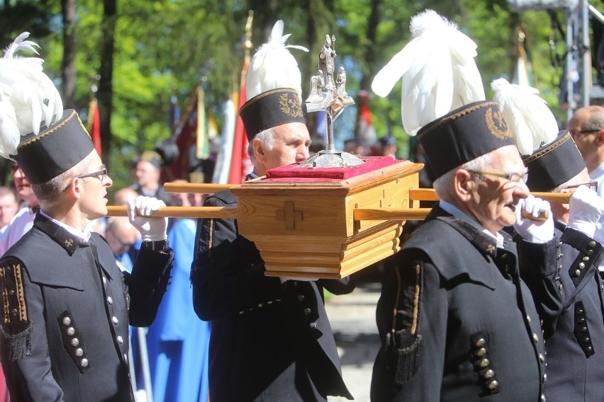 Pielgrzymka do Piekar Śląskich z prezydentem Andrzejem Dudą