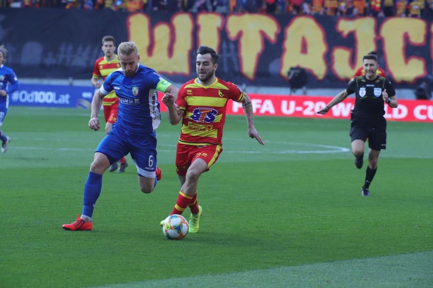 Jagiellonia pokonała Miedź 2:1 i awansowała do finału...