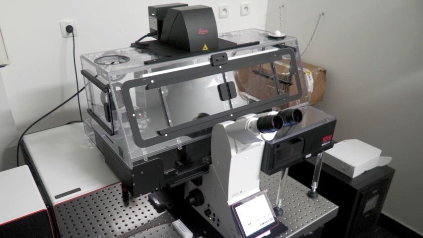 Mikroskop kupiony przez Wydział Biotechnologii Uniwersytetu...