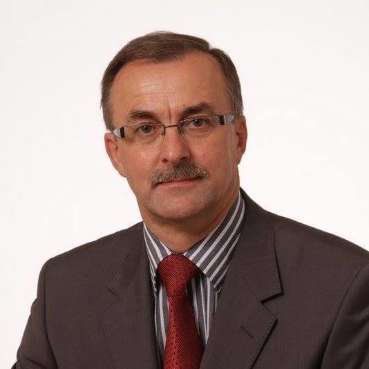 Sprawował funkcję burmistrza Lipska od 2006 do 2014 roku....