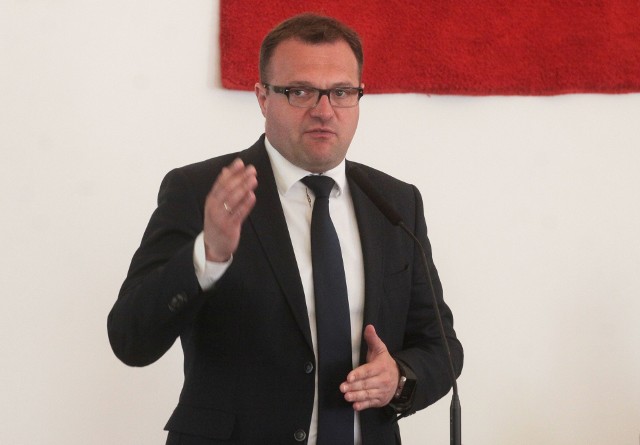Prezydent Radosław Witkowski zaproponował radnym wpisanie do „paktu dla Radomia” najważniejszych inwestycji.
