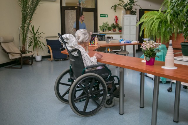 Opiekunowie dorosłych osób niepełnosprawnych mają szanse na świadczenie pielęgnacyjne