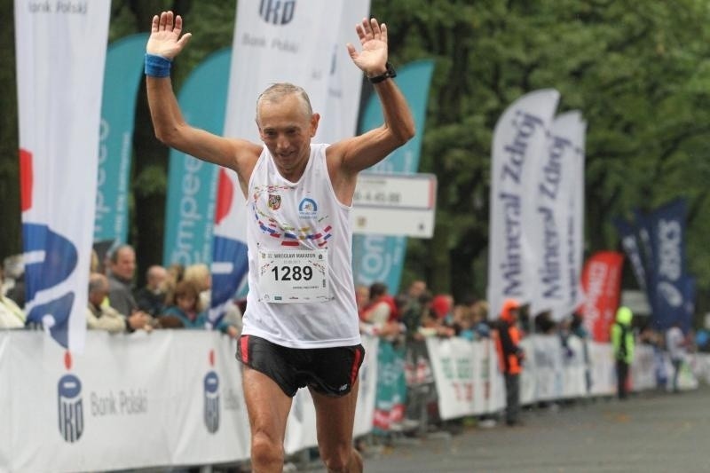 Maraton Wrocław 2013 - [WYNIKI, ZDJĘCIA Z METY, KLASYFIKACJA ZAWODNIKÓW, CZASY]