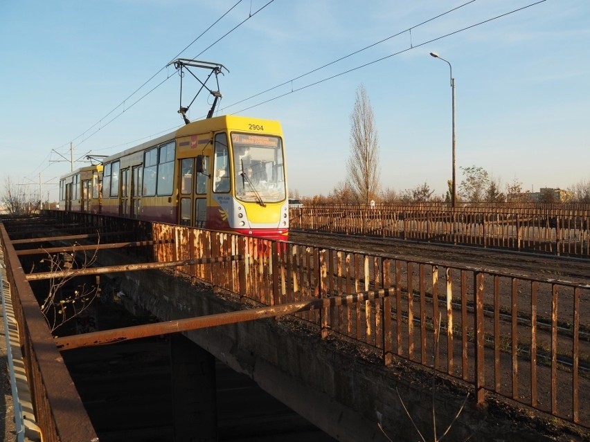 Kiedy zostanie wyburzony wiadukt na ul. Przybyszewskiego? Co z pociągami i tramwajami?