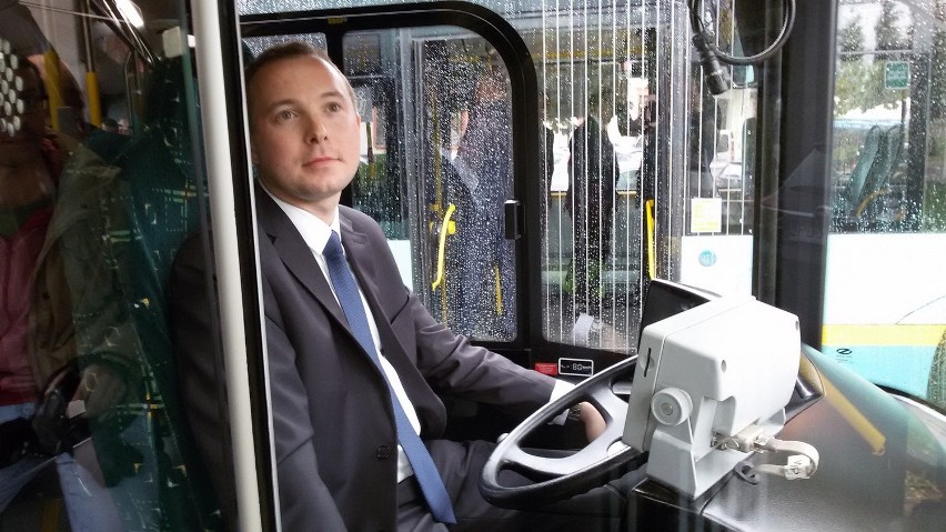 Jaworzno: jest umowa na 16 autobusów elektrycznych. A będą kolejne [ZDJĘCIA]