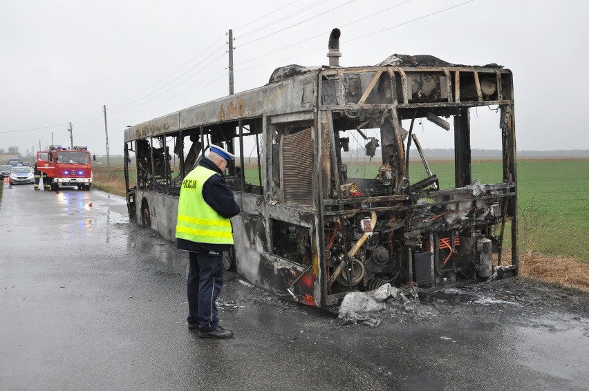 Pożar autobusu w powiecie tarnogórskim