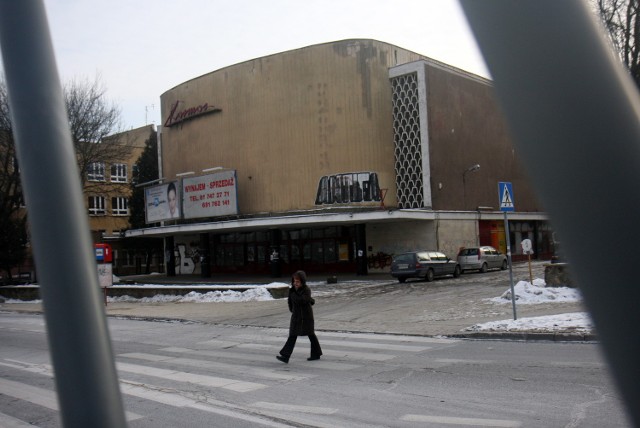 W ciągu paru miesięcy kino Kosmos zostanie wyburzone. Foto: Jacek Świerczyński