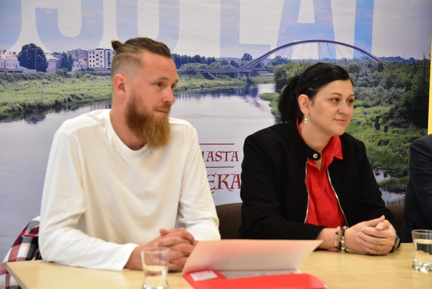 Akcja DKMS "Zostań dawcą szpiku". Potrwa w Ostrołęce i Troszynie od 5 do 8 października 2023. Zarejestruj się!