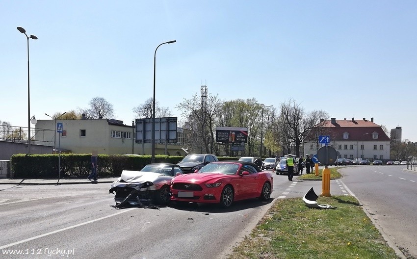 Do wypadku doszła na skrzyżowaniu ulic Sądowej z Katowicką w...