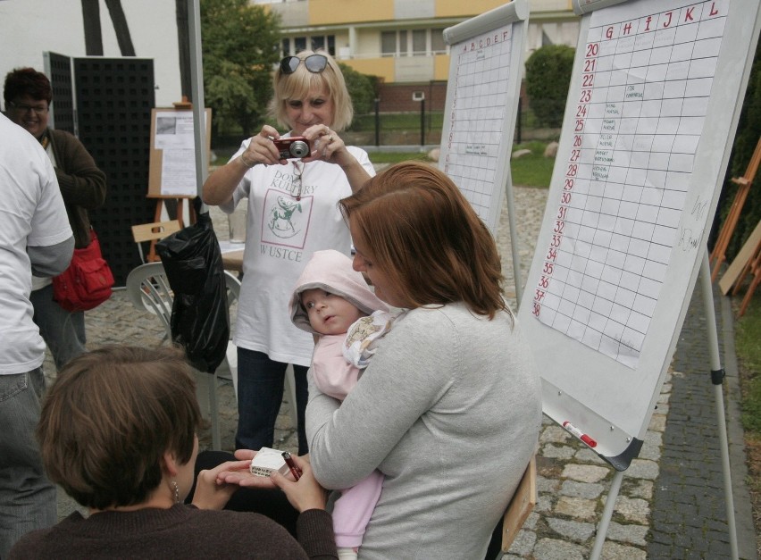 Ustczanie zostawiali odciski swoich dłoni cz 2