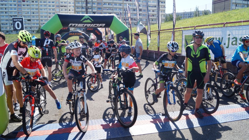 Setki rowerzystów w Jastrzębiu. Trwa Bike Atelier MTB...