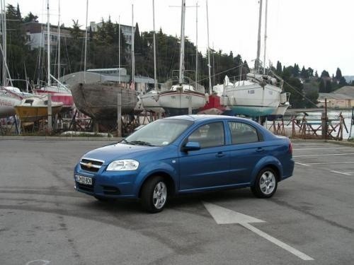 Fot. Ryszard Polit: Dzięki modernizacji Chevrolet Aveo sedan stał się autem dojrzalszym i ładniejszym.