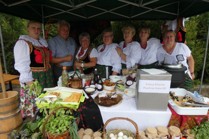 II Podkarpacki Festiwal Kresowy Produktów Tradycyjnych i Regionalnych w Sośnicy w powiecie jarosławskim [ZDJĘCIA] 