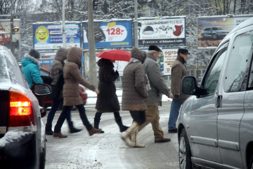 Zima w Lublinie: Sprawdzamy, jak się jeździ po mieście (ZDJĘCIA)