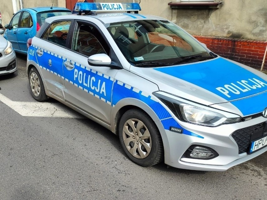 Policjanci wyczuli od kobiety woń alkoholu. Okazało się, że...