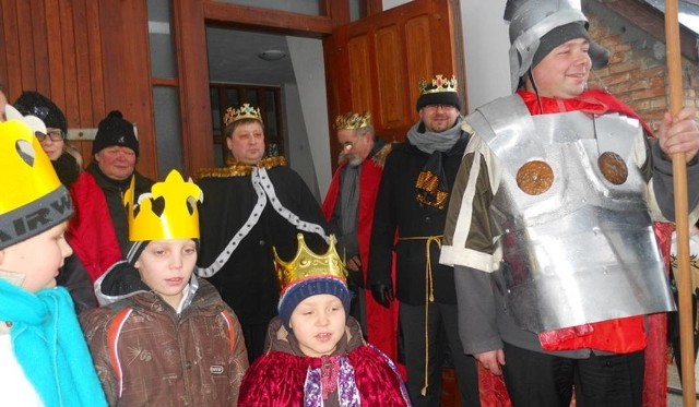 Zobacz więcej zdjęć z orszaku w Aleksandrowie KujawskimWideo: Orszak Trzech Króli we Włocławku