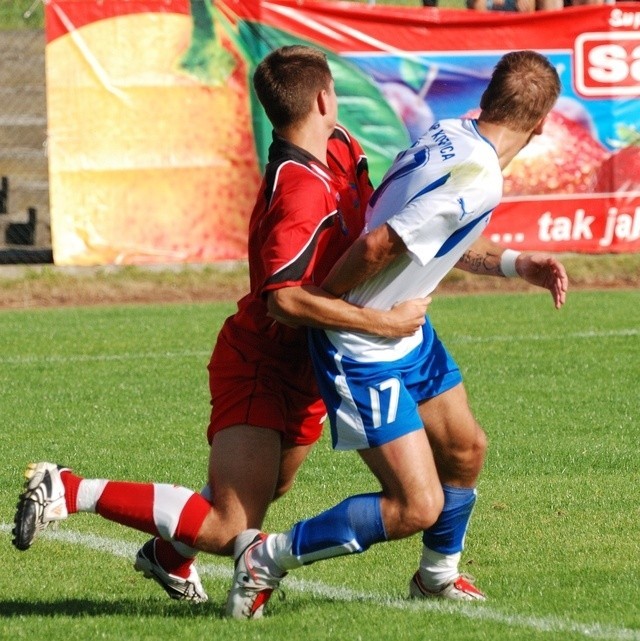 Michał Pietroń (nr 17) w nowym sezonie zagra w Rakowie. 