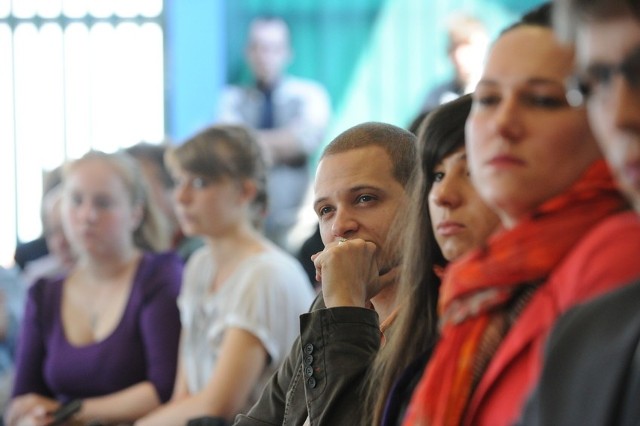 Spoktanie Janusza Palikota z Opolanami w auli Collegium Maius Uniwersytetu Opolskiego. Było o pracy, gospodarce, Kościele...