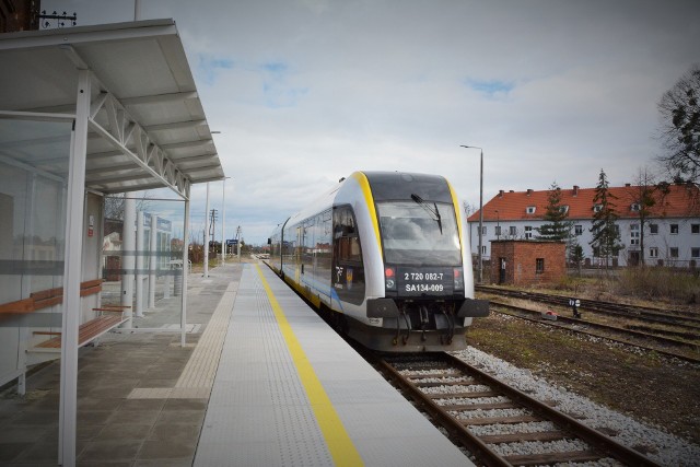 15 grudnia w życie wejdzie zmieniony kolejowy rozkład jazdy. Razem z nim czas jazdy pociągiem z Nysy do Opola skróci się o prawie pół godziny.
