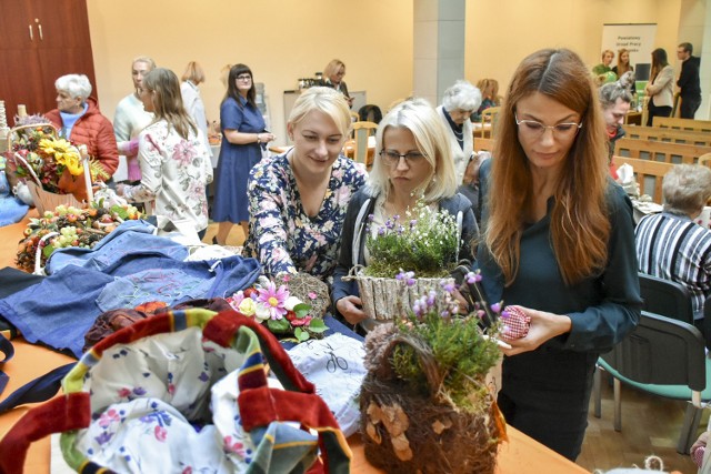 „Dzień Osób z Niepełnosprawnością” po dwóch latach przerwy powrócił do Zakładu Ubezpieczeń Społecznych w Słupsku. W tym roku, wydarzenie zorganizowane zostało pod hasłem „Praca i pasja”