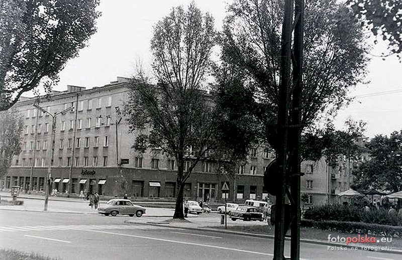 Trwa remont jednej z najważniejszych drogowych arterii w Lublinie. Zobacz, jak kiedyś wyglądały Aleje Racławickie [16.06]
