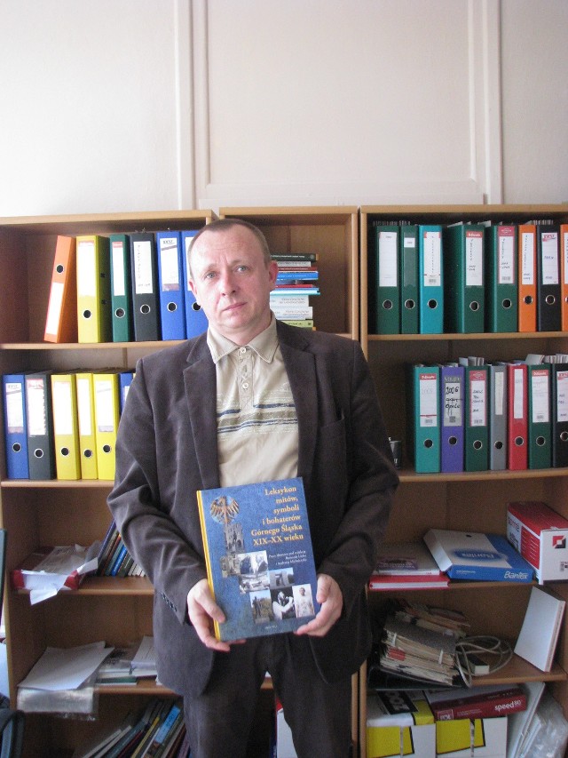 Dr Bernard Linek
