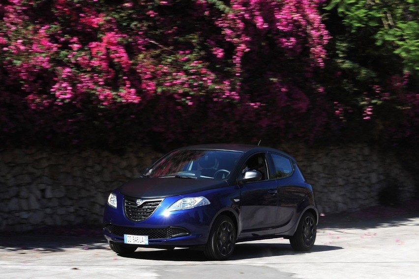 Lancia Ypsilon S MOMODESIGN, Fot: Lancia