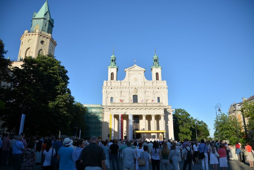 66. rocznica Cudu Lubelskiego. Uroczystości na pl. Katedralnym (ZDJĘCIA)