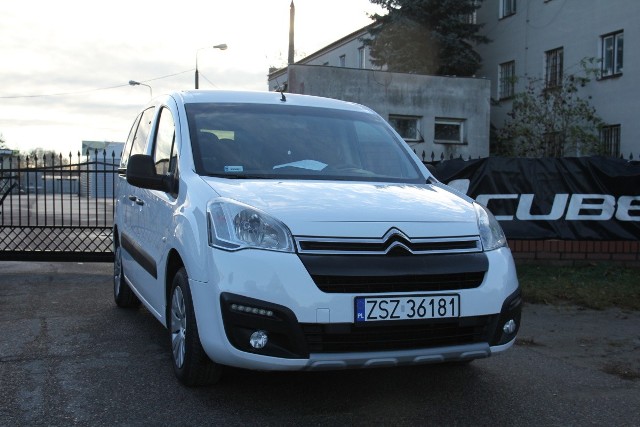 Citroen Berlingo, rok 2015, 1,6 diesel, cena 29 900 zł