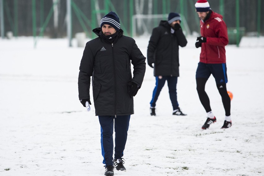 Wisła zaczęła bez nowych twarzy, ale wkrótce się to zmieni