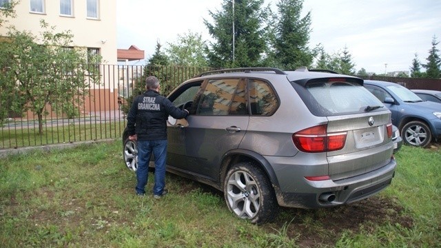 Bmw X5 za 230 tys. zł.