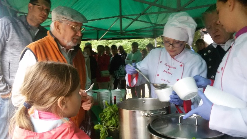 Maria Ożga, finalistka MasterChefa o śląskiej kuchni opowiadała dziś w chorzowskim skansenie