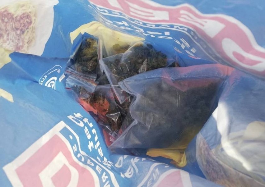 Pilscy policjanci przejęli 4 kilogramy narkotyków.
