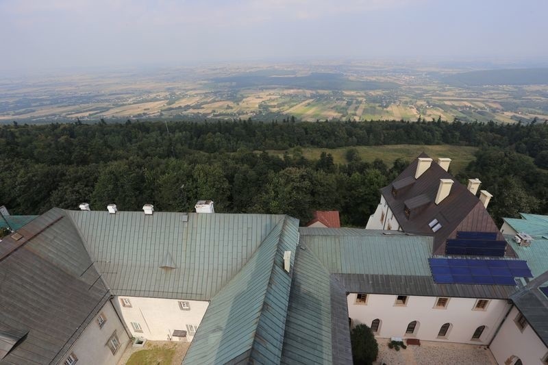 Poświęcenie odbudowanej wieży na Świętym Krzyżu