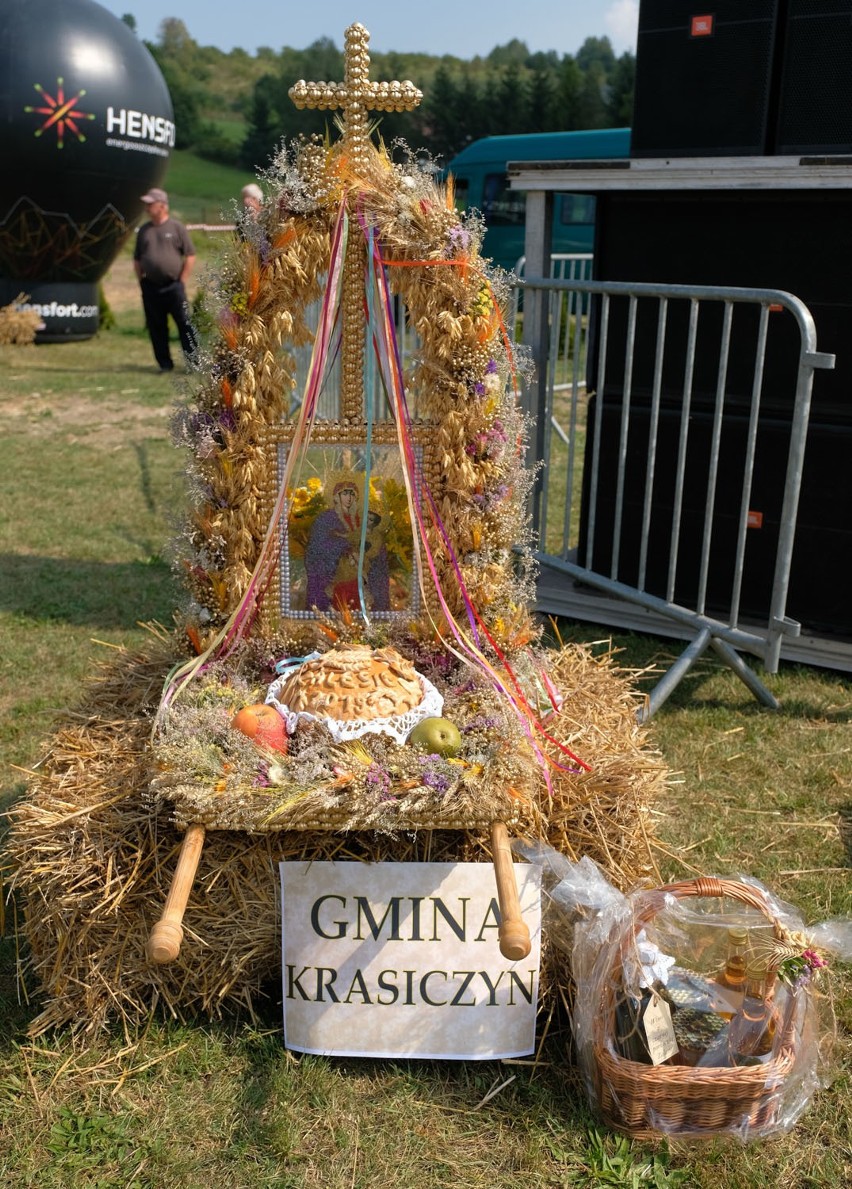 W niedzielę w Rokszycach w gm. Krasiczyn odbyły się dożynki...