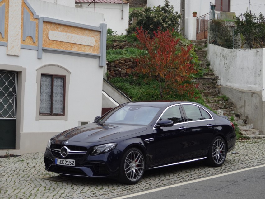 Mercedes AMG E 63S...