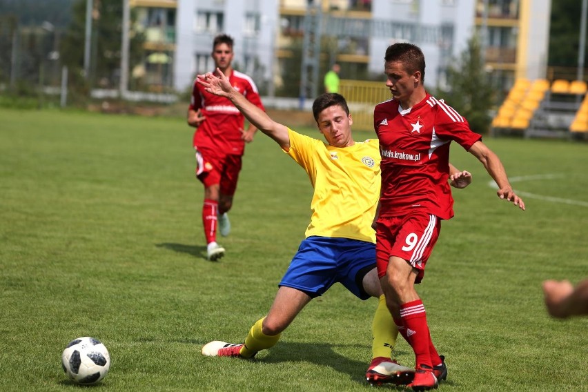 Centralna Liga Juniorów: Mimo kłopotów klubu - wiślacki tercet w grze [ZDJĘCIA]