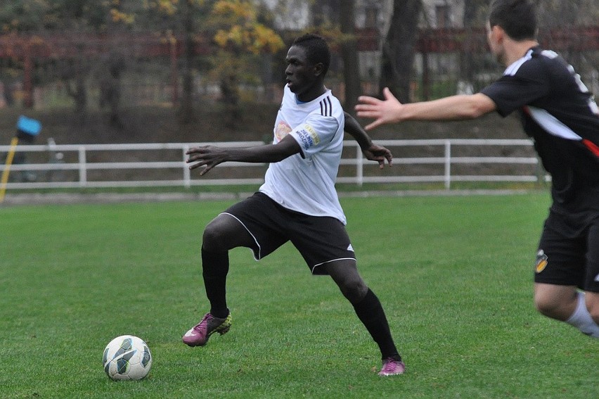 III liga. Czarni Otmuchów - Pniówek Pawłowice 0:3