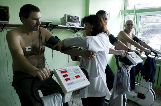 W Polsce jedynie co czwarty pacjent po zawale objęty jest rehabilitacją kardiologiczną.