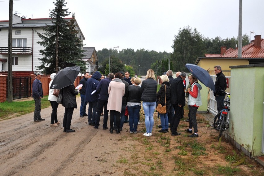 Podczas spotkań z mieszkańcami zostały przedstawione...