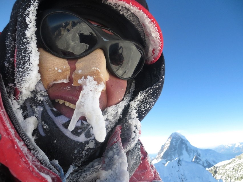 Adam Bielecki podczas polskiej zimowej wyprawa na Broad Peak
