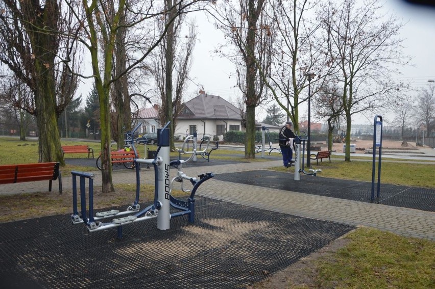 Nowa siłowania plenerowa w Łowiczu już działa