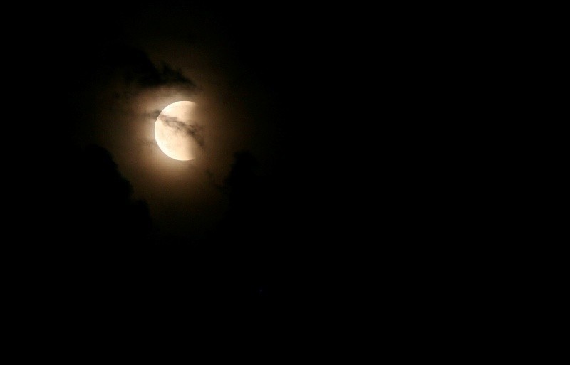 Zaćmienie księżyca 2011. Wasze zdjęcia
