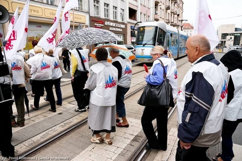 Wrocław: Emeryci i renciści znów zablokują ulicę Piłsudskiego (ZDJĘCIA)