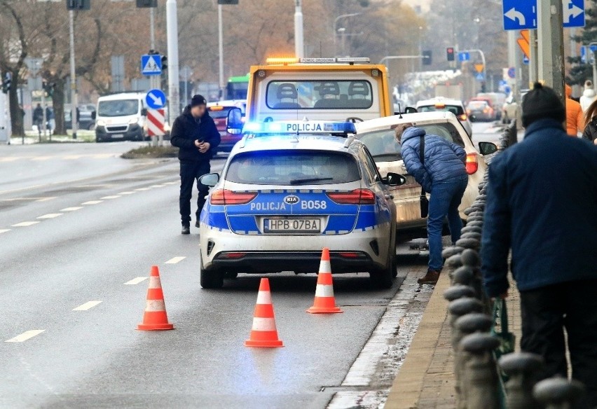 Do wypadku doszło na ul. Swobodnej, na odcinku między...