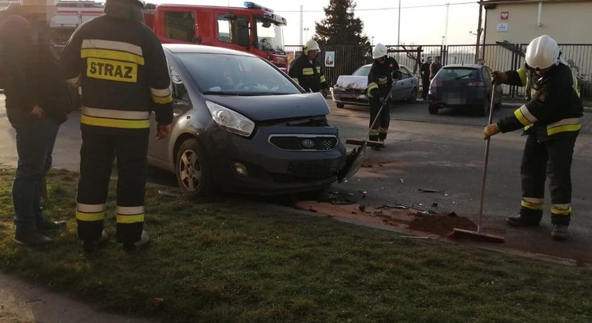 Dwie kolizje w ciągu godziny! Pomogli strażacy