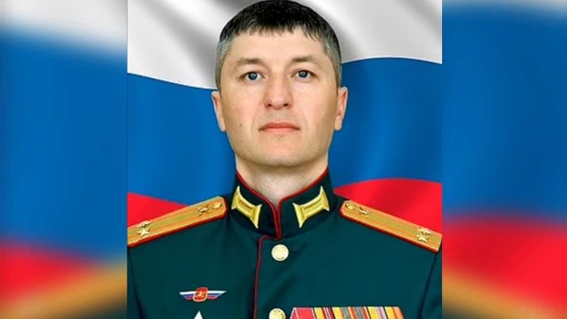 Denis Mieżujew dowodził 1. pułkiem strzelców zmotoryzowanych gwardii sewastopolskiej, zginął w rejonie Kijowa.
