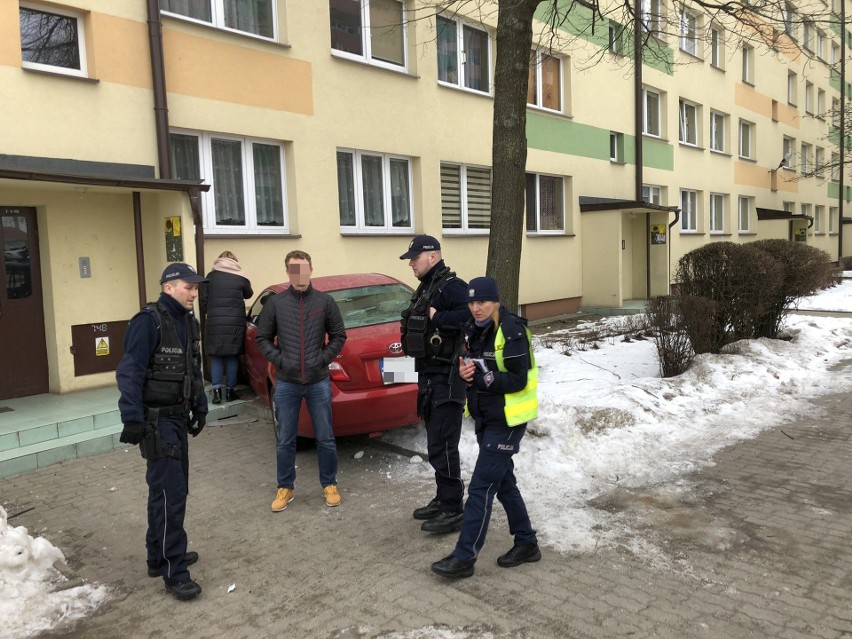 Wypadek przy ul. Hallera w Białymstoku. Kobieta za...